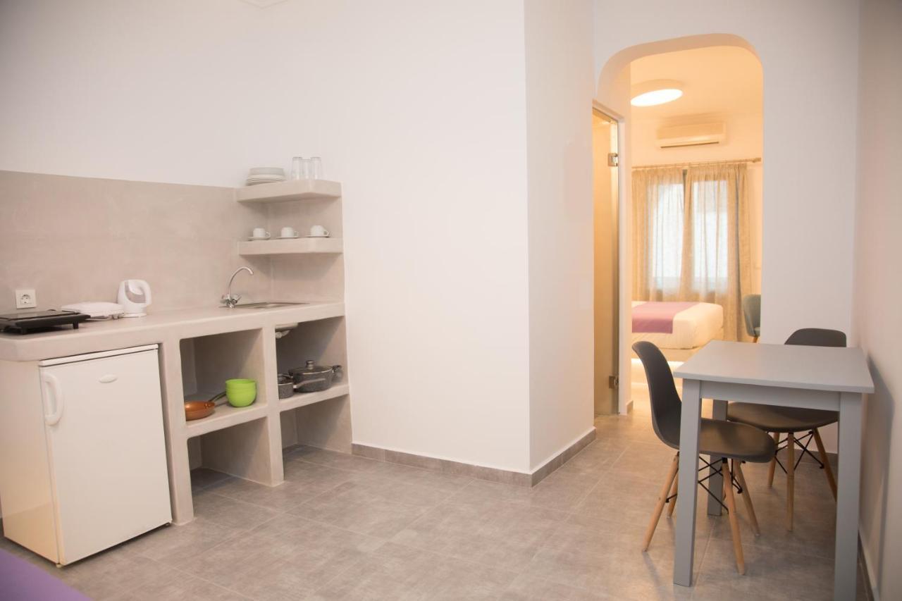 Markakis Studios Fira Town Екстериор снимка